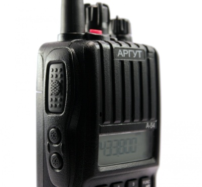 Аргут А-54 портативная UHF рация